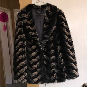 2 Color Faux Fur Coat